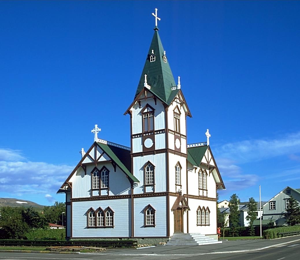 Húsavík Post-Plaza Guesthouse מראה חיצוני תמונה