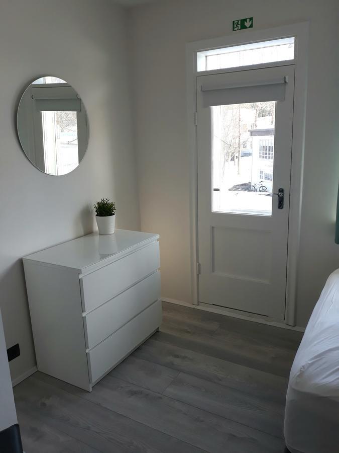 Húsavík Post-Plaza Guesthouse מראה חיצוני תמונה