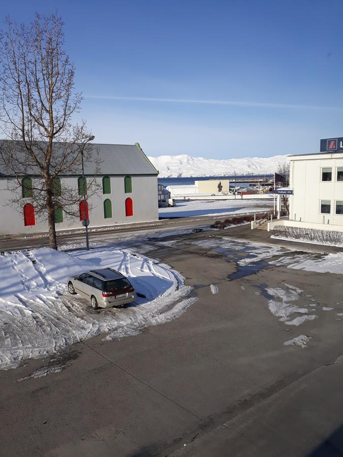 Húsavík Post-Plaza Guesthouse מראה חיצוני תמונה